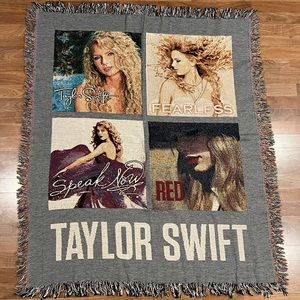 Taylor Swift | Four Album Blanket